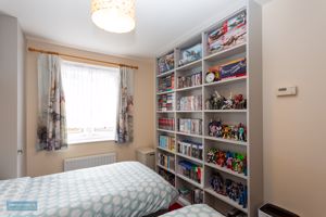 Bedroom- click for photo gallery